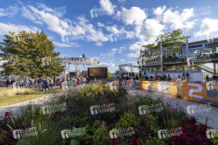 Aufbau für den Tag der Deutschen Einheit 2022 in Erfurt