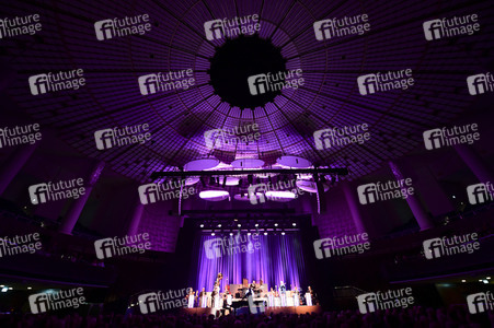 Konzert von Max Raabe & Palast Orchester in Hannover