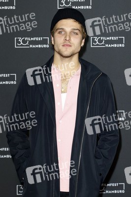 Filmpremiere 'Aus meiner Haut', Filmfest Hamburg 2022