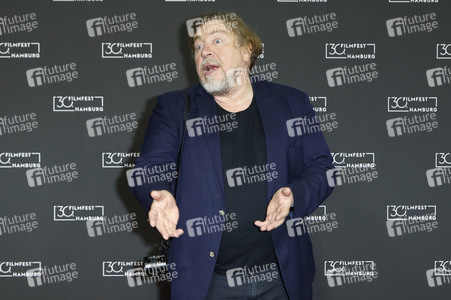 Filmpremiere 'Nachtschicht – Die Ruhe vor dem Sturm', Filmfest Hamburg 2022