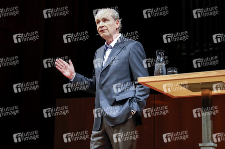 Lit.Cologne 2022 Spezial mit Ferdinand von Schirach in Köln