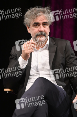 Lit.Cologne 2022 Spezial mit Michel Friedmann, Deniz Yücel und Nina Kunzendorf in Köln