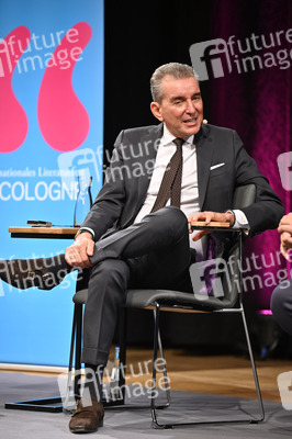 Lit.Cologne 2022 Spezial mit Michel Friedmann, Deniz Yücel und Nina Kunzendorf in Köln