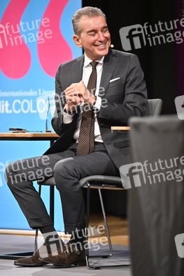 Lit.Cologne 2022 Spezial mit Michel Friedmann, Deniz Yücel und Nina Kunzendorf in Köln