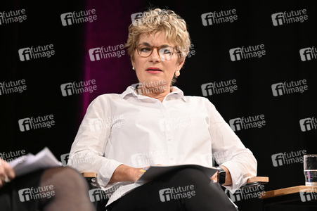 Lit.Cologne 2022 Spezial mit Susanne Abel und Vera Teltz in Köln
