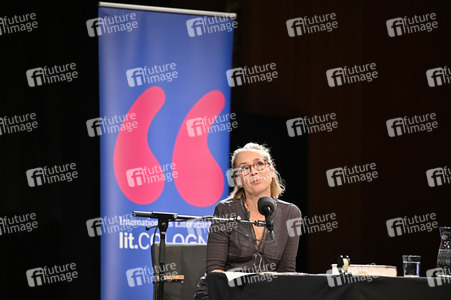 Lit.Cologne 2022 Spezial mit Susanne Abel und Vera Teltz in Köln