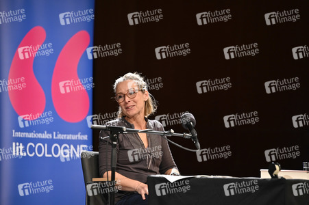 Lit.Cologne 2022 Spezial mit Susanne Abel und Vera Teltz in Köln
