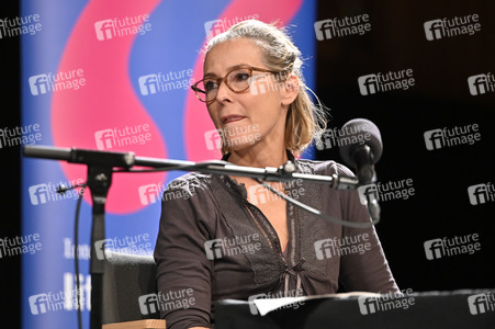 Lit.Cologne 2022 Spezial mit Susanne Abel und Vera Teltz in Köln
