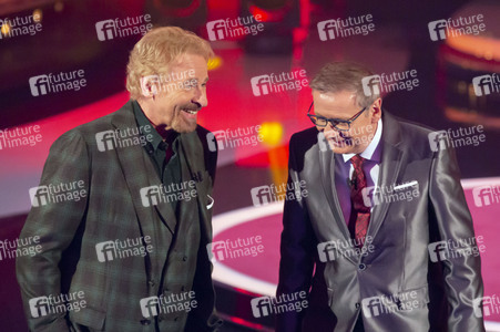 RTL-Live-Show '2021! Menschen, Bilder, Emotionen' in Hürth