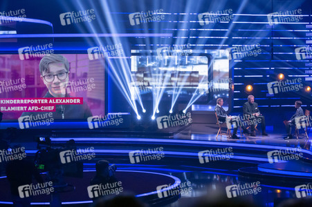RTL-Live-Show '2021! Menschen, Bilder, Emotionen' in Hürth