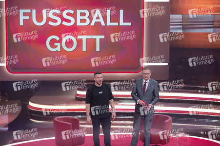 RTL-Live-Show '2021! Menschen, Bilder, Emotionen' in Hürth