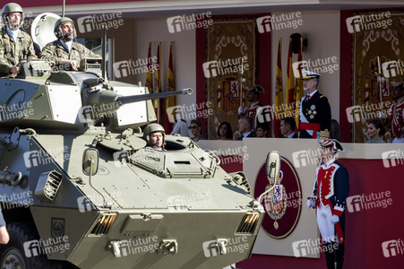 Militärparade zum spanischen Nationalfeiertag in Madrid