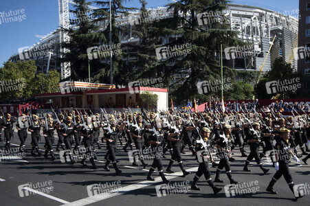 Militärparade zum spanischen Nationalfeiertag in Madrid