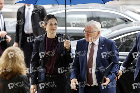 Bundespräsident Steinmeier und König Felipe VI. beim Deutsch-Spanischen Forum in Berlin