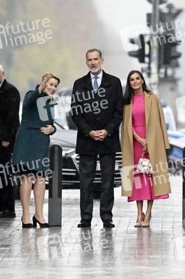 König Felipe VI. und Königin Letizia von Spanien am Brandenburger Tor in Berlin