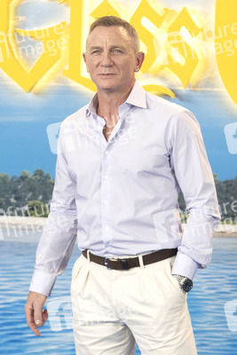 Photocall 'Glass Onion: A Knives Out Mystery' in Madrid