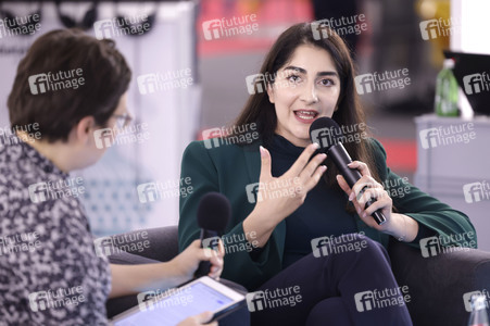 Waslat Hasrat-Nazimi auf der Frankfurter Buchmesse 2022