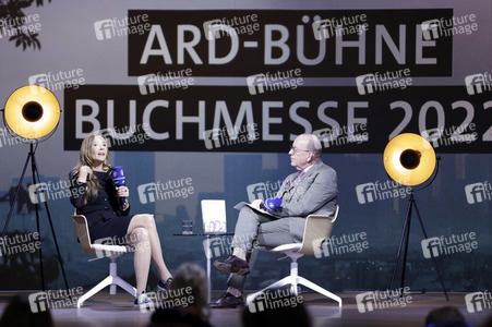 Andrea Wulf und Denis Scheck auf der Frankfurter Buchmesse 2022