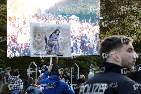 Großdemonstration für Solidarität mit den Demonstranten im Iran in Berlin