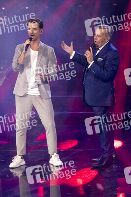 TV-Show 'Das große Schlagerjubiläum 2022 - Auf die nächsten 100!' in Leipzig