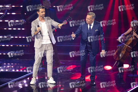 TV-Show 'Das große Schlagerjubiläum 2022 - Auf die nächsten 100!' in Leipzig