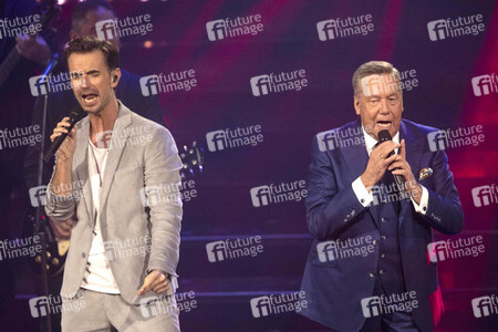 TV-Show 'Das große Schlagerjubiläum 2022 - Auf die nächsten 100!' in Leipzig