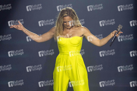 TV-Show 'Das große Schlagerjubiläum 2022 - Auf die nächsten 100!' in Leipzig