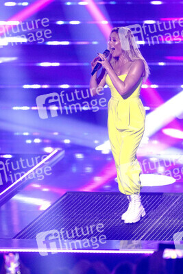 TV-Show 'Das große Schlagerjubiläum 2022 - Auf die nächsten 100!' in Leipzig