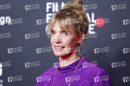 Serienscreening 'Bonn - Alte Freunde, neue Feinde', Film Festival Cologne 2022