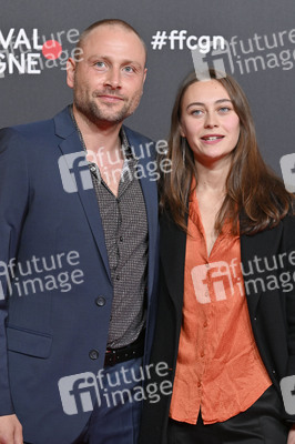 Serienscreening 'Bonn - Alte Freunde, neue Feinde', Film Festival Cologne 2022