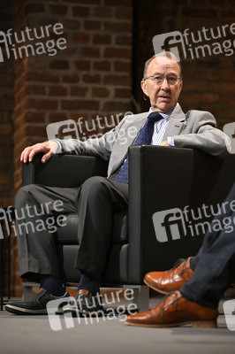 Lit.Cologne 2022 Spezial mit Ian Kershaw in Köln