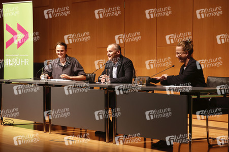 Claudia Michelsen und Fabian Hinrichs auf der Lit.Ruhr 2022 in Essen