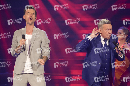 TV-Show 'Das große Schlagerjubiläum 2022 - Auf die nächsten 100!' in Leipzig