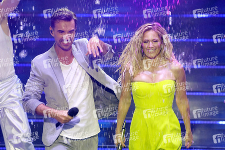 TV-Show 'Das große Schlagerjubiläum 2022 - Auf die nächsten 100!' in Leipzig