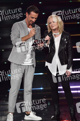 TV-Show 'Das große Schlagerjubiläum 2022 - Auf die nächsten 100!' in Leipzig