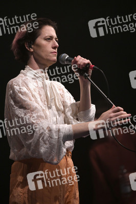 Konzert von Kat Frankie in Hannover