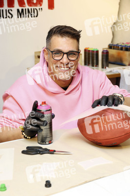 Charity Event in der Banksy Ausstellung in Hamburg