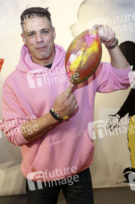 Charity Event in der Banksy Ausstellung in Hamburg