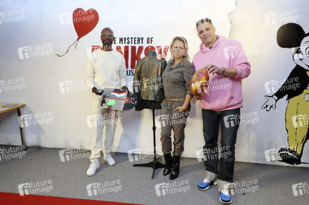 Charity Event in der Banksy Ausstellung in Hamburg
