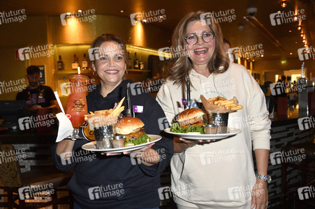 Pinktober Charity-Aktion in Berlin