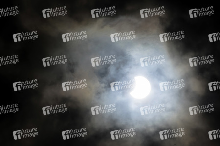 Partielle Sonnenfinsternis über Berlin