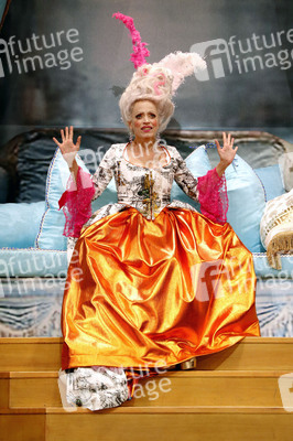 Theaterprobe 'Marie-Antoinette oder Kuchen für alle!' in Berlin