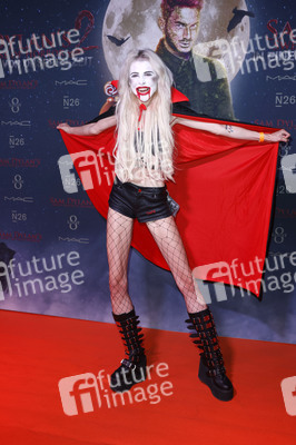 Sam Dylan's 'Sweet House of Horror' Promi-Halloween Party in Köln