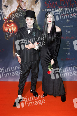 Sam Dylan's 'Sweet House of Horror' Promi-Halloween Party in Köln