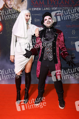 Sam Dylan's 'Sweet House of Horror' Promi-Halloween Party in Köln