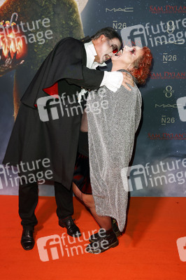 Sam Dylan's 'Sweet House of Horror' Promi-Halloween Party in Köln