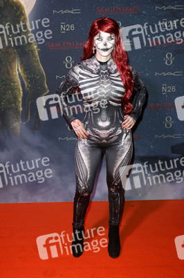 Sam Dylan's 'Sweet House of Horror' Promi-Halloween Party in Köln