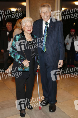 Theaterpremiere 'Marie-Antoinette oder Kuchen für alle!' in Berlin