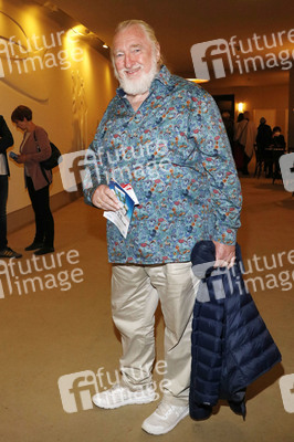 Theaterpremiere 'Marie-Antoinette oder Kuchen für alle!' in Berlin