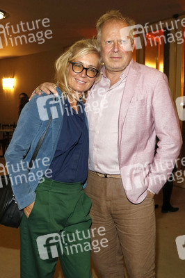 Theaterpremiere 'Marie-Antoinette oder Kuchen für alle!' in Berlin